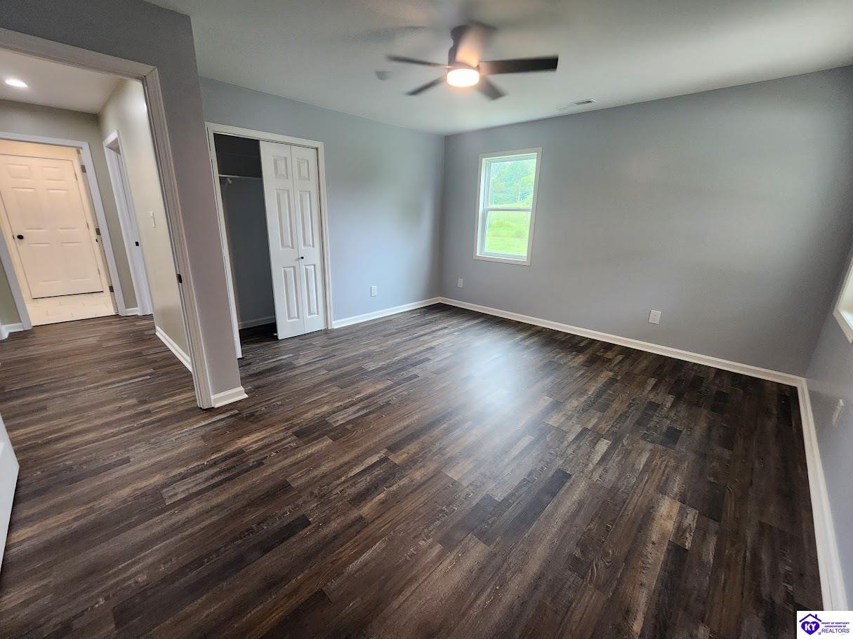 Listing Picture 7610 Liberty Road Campbellsville, KY 42718 MLS HK24002710