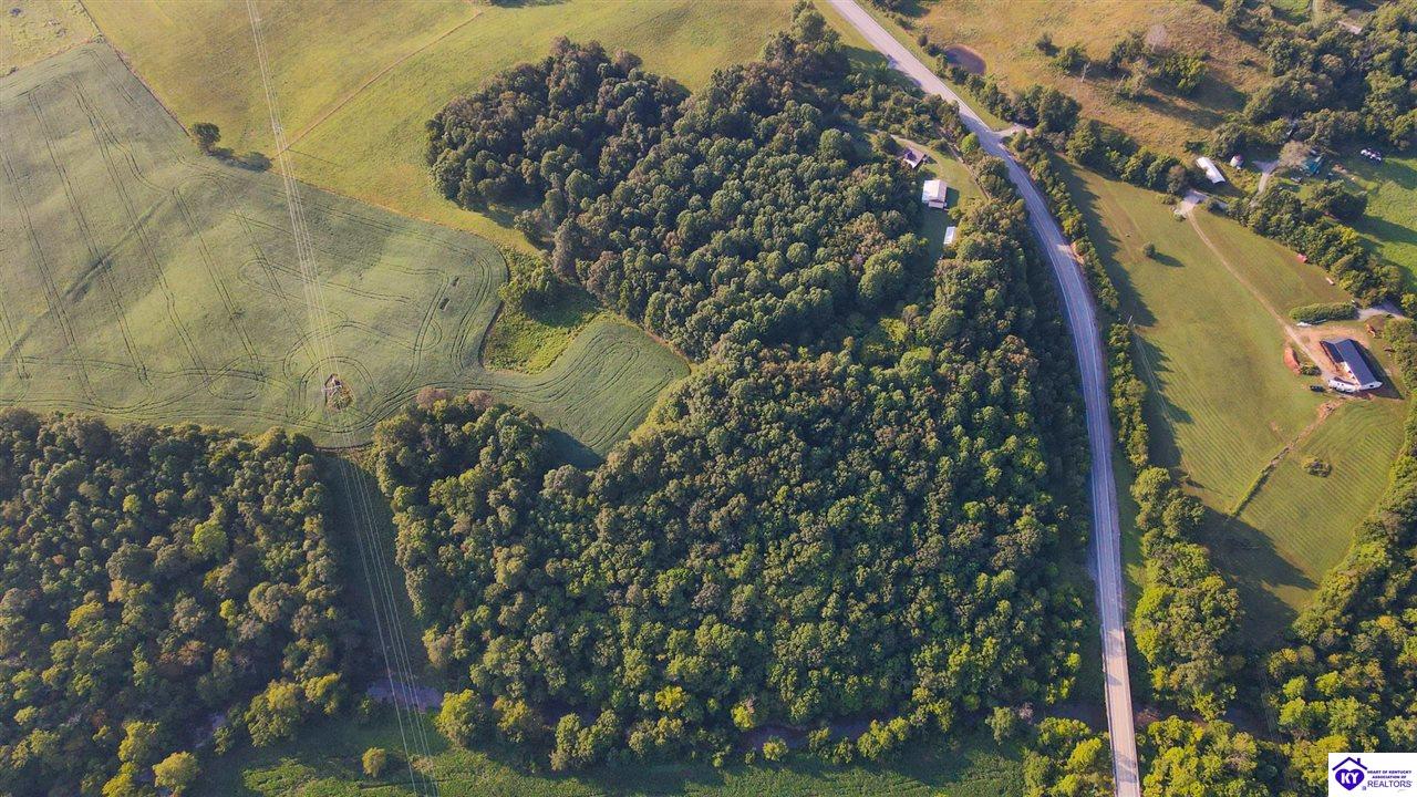 10120 Hodgenville RoadSummersville, KY 42782