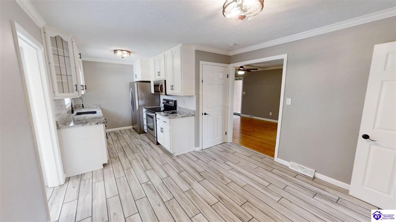 Listing Picture 902 Indian Hills Drive Elizabethtown, KY 42701 MLS HK24002801