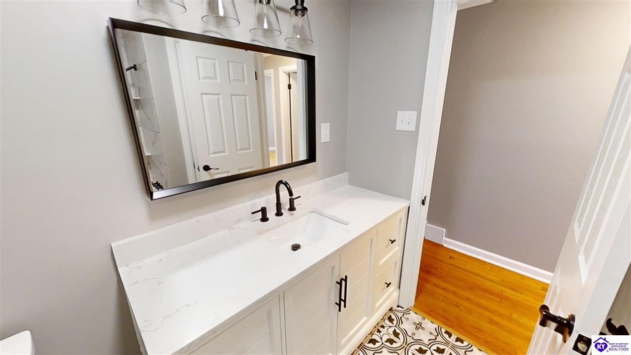 Listing Picture 902 Indian Hills Drive Elizabethtown, KY 42701 MLS HK24002801