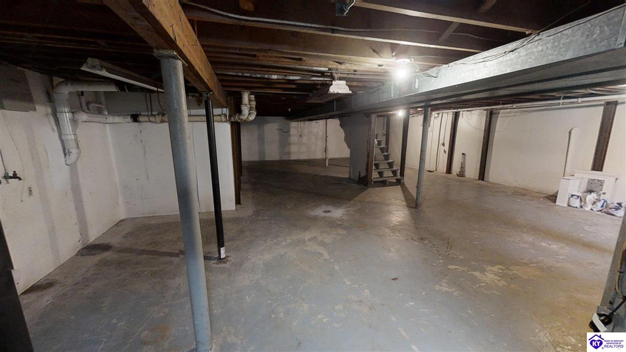 Listing Picture 902 Indian Hills Drive Elizabethtown, KY 42701 MLS HK24002801