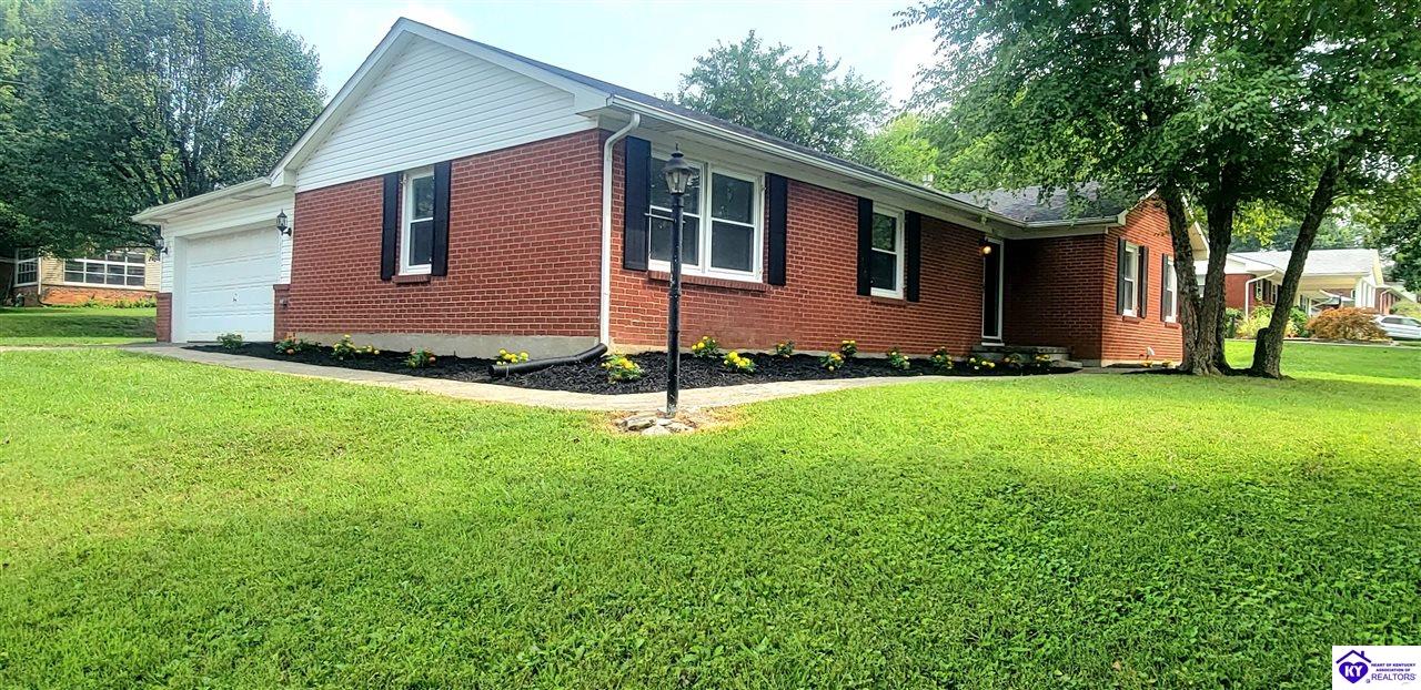 Listing Picture 902 Indian Hills Drive Elizabethtown, KY 42701 MLS HK24002801