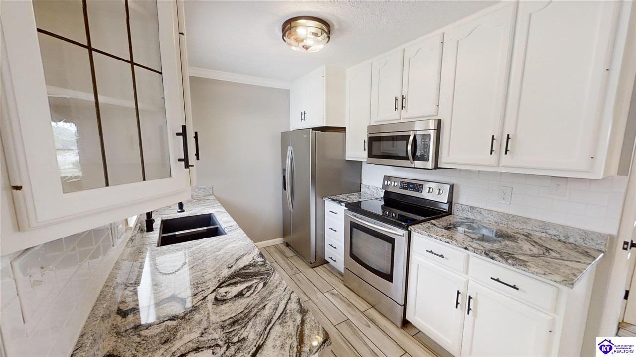 Listing Picture 902 Indian Hills Drive Elizabethtown, KY 42701 MLS HK24002801