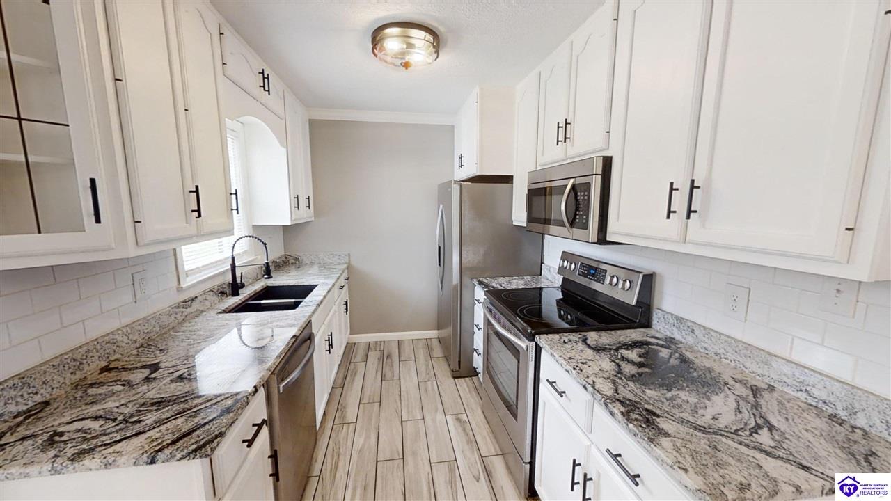 Listing Picture 902 Indian Hills Drive Elizabethtown, KY 42701 MLS HK24002801