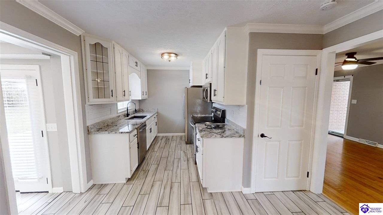 Listing Picture 902 Indian Hills Drive Elizabethtown, KY 42701 MLS HK24002801