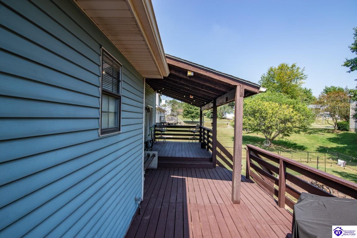 Listing Picture 2019 Oriole Drive Elizabethtown, KY 42701 MLS HK24002843