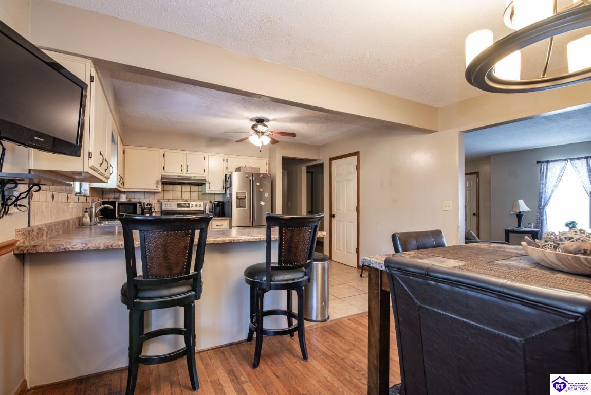 Listing Picture 2019 Oriole Drive Elizabethtown, KY 42701 MLS HK24002843