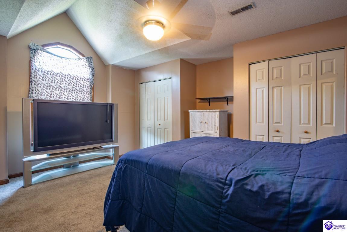 Listing Picture 2019 Oriole Drive Elizabethtown, KY 42701 MLS HK24002843