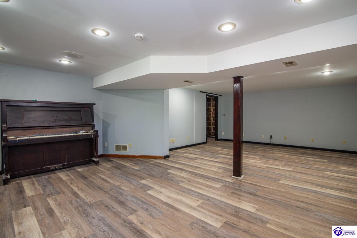 Listing Picture 2019 Oriole Drive Elizabethtown, KY 42701 MLS HK24002843