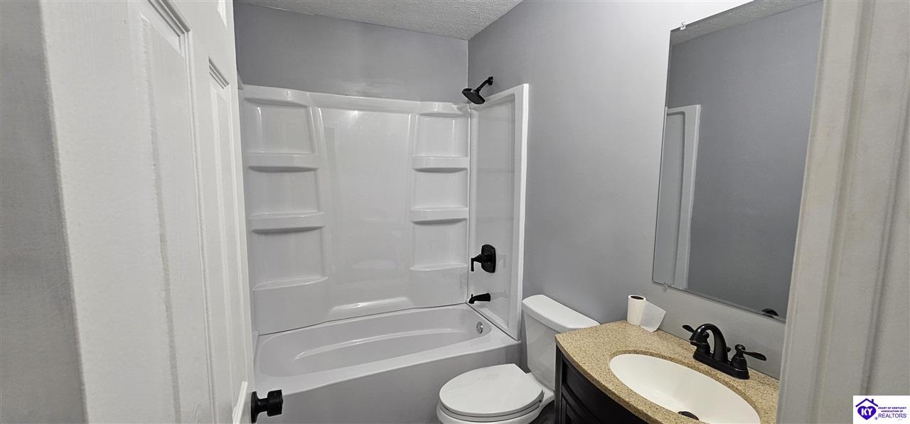 Listing Picture 132 Scenic Drive Bardstown, KY 40004 MLS HK24002902