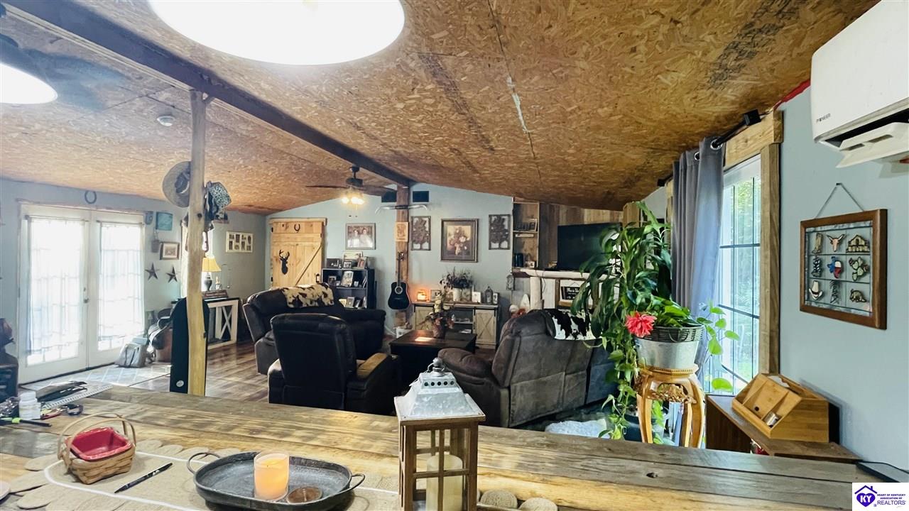 Listing Picture 96 J Oaks Rd Nancy, KY 42544 MLS HK24003003