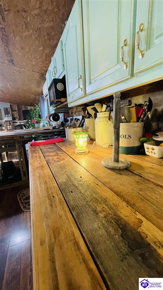 Listing Picture 96 J Oaks Rd Nancy, KY 42544 MLS HK24003003