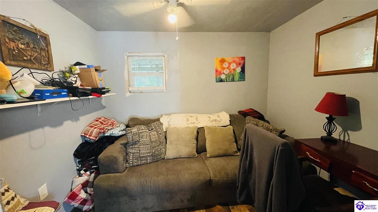 Listing Picture 96 J Oaks Rd Nancy, KY 42544 MLS HK24003003