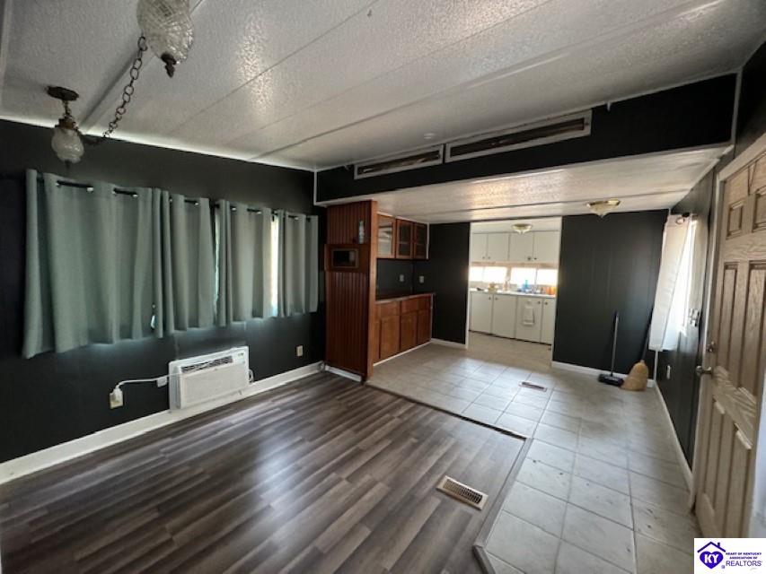 Listing Picture 74 Hillcrest Loop Falls of Rough, KY 40119 MLS HK24003102