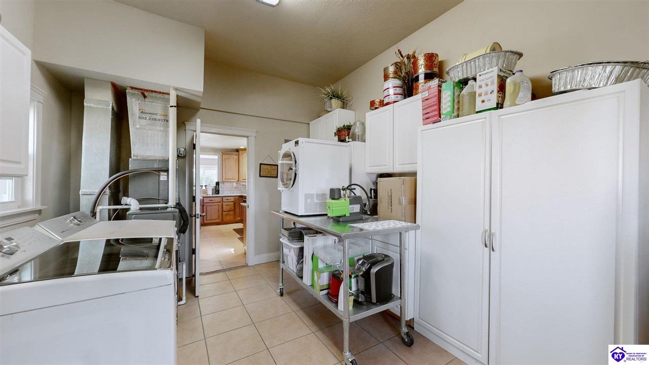 Listing Picture 992 Irwin Lane Pleasureville, KY 40057 MLS HK24003128