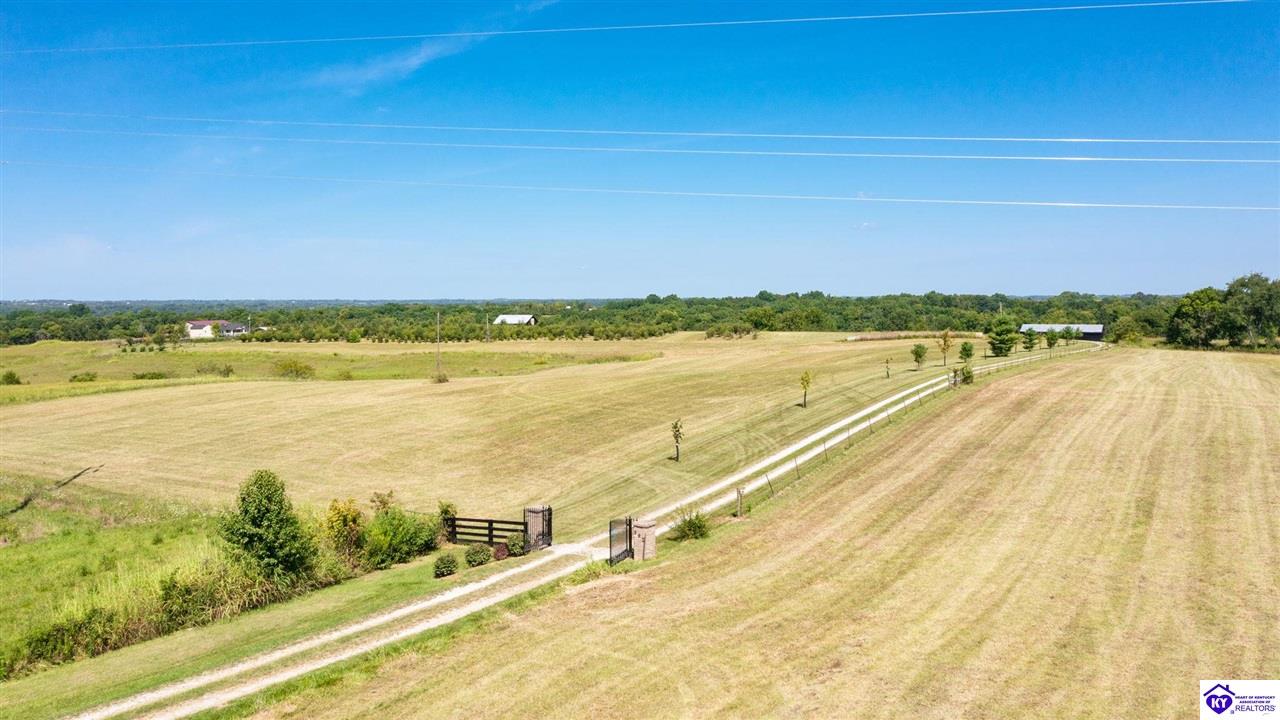 Listing Picture 992 Irwin Lane Pleasureville, KY 40057 MLS HK24003128