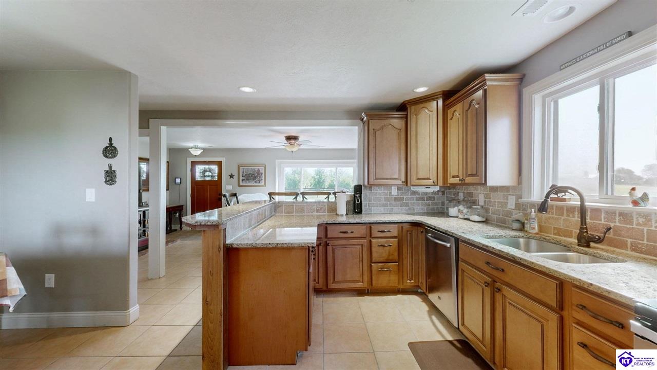 Listing Picture 992 Irwin Lane Pleasureville, KY 40057 MLS HK24003128