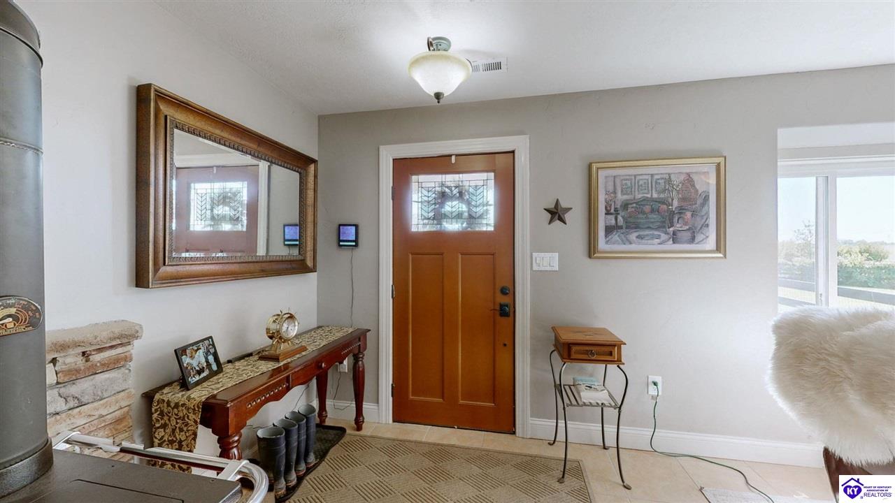 Listing Picture 992 Irwin Lane Pleasureville, KY 40057 MLS HK24003128