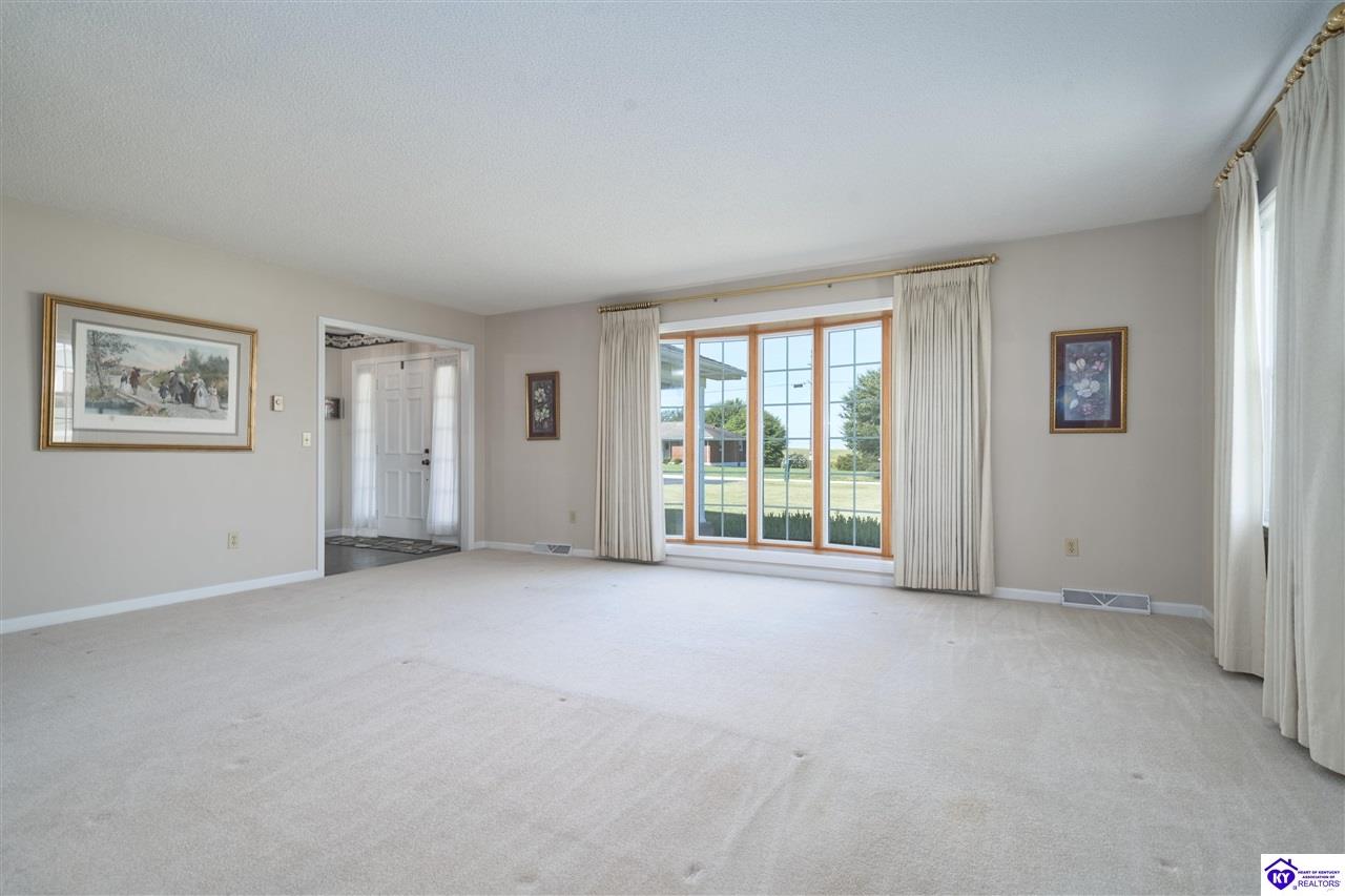 Listing Picture 26 Rogers Drive Magnolia, KY 42757 MLS HK24003189