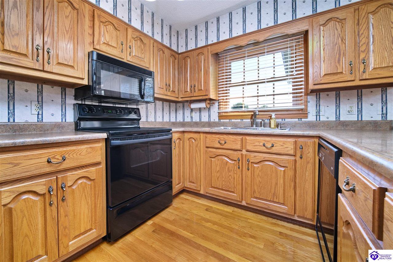 Listing Picture 26 Rogers Drive Magnolia, KY 42757 MLS HK24003189