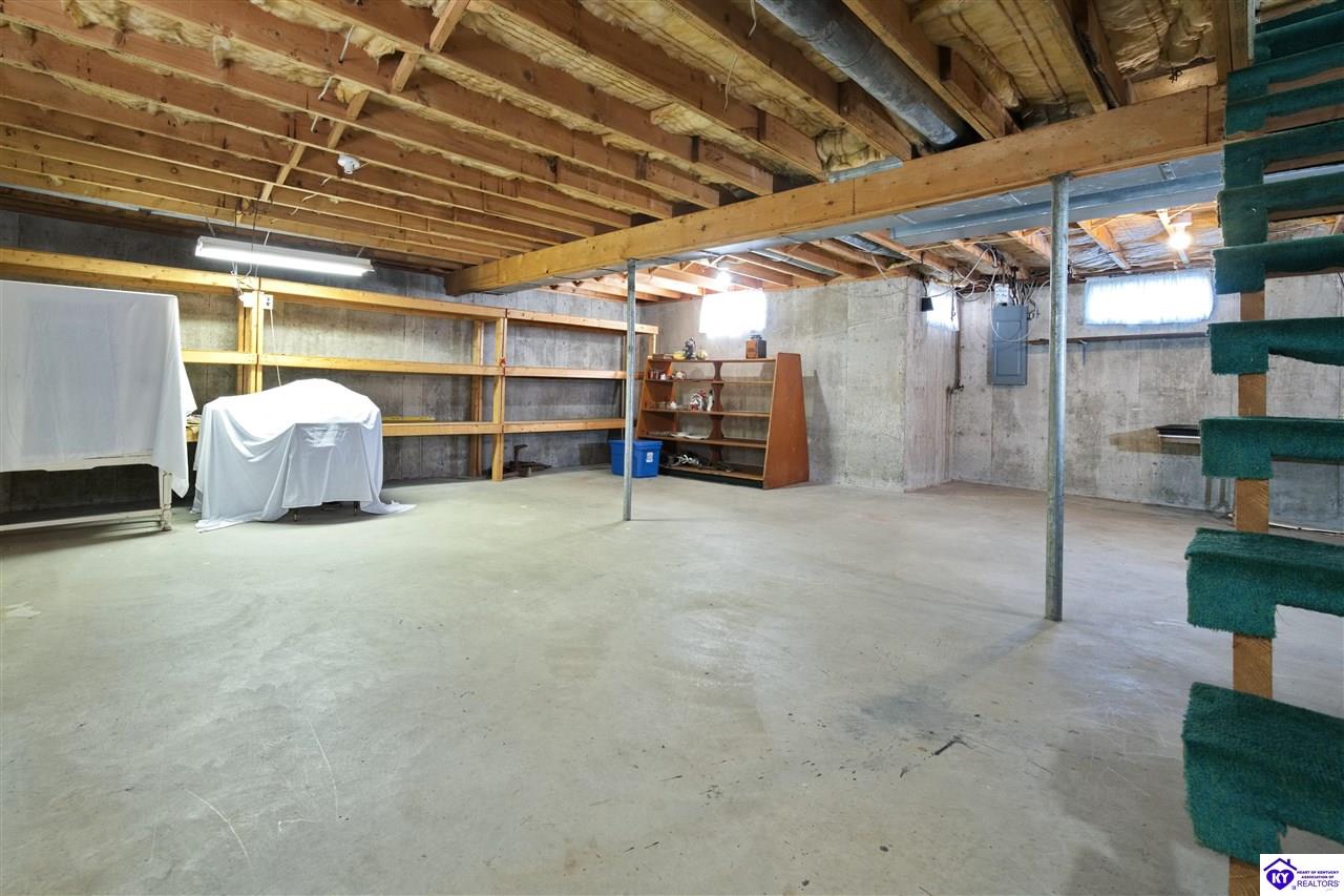 Listing Picture 26 Rogers Drive Magnolia, KY 42757 MLS HK24003189