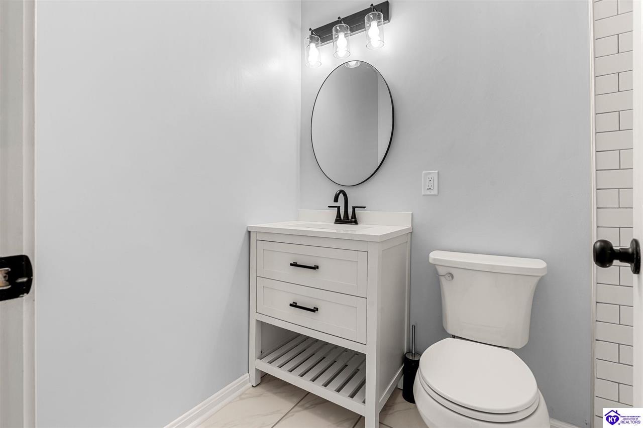 Listing Picture 408 Bertha Way Vine Grove, KY 40175 MLS HK24003218