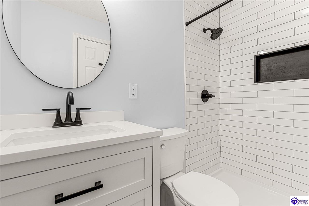 Listing Picture 408 Bertha Way Vine Grove, KY 40175 MLS HK24003218