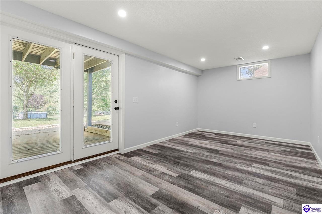 Listing Picture 408 Bertha Way Vine Grove, KY 40175 MLS HK24003218