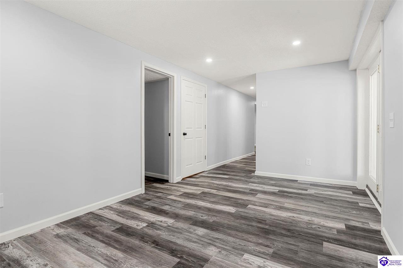 Listing Picture 408 Bertha Way Vine Grove, KY 40175 MLS HK24003218