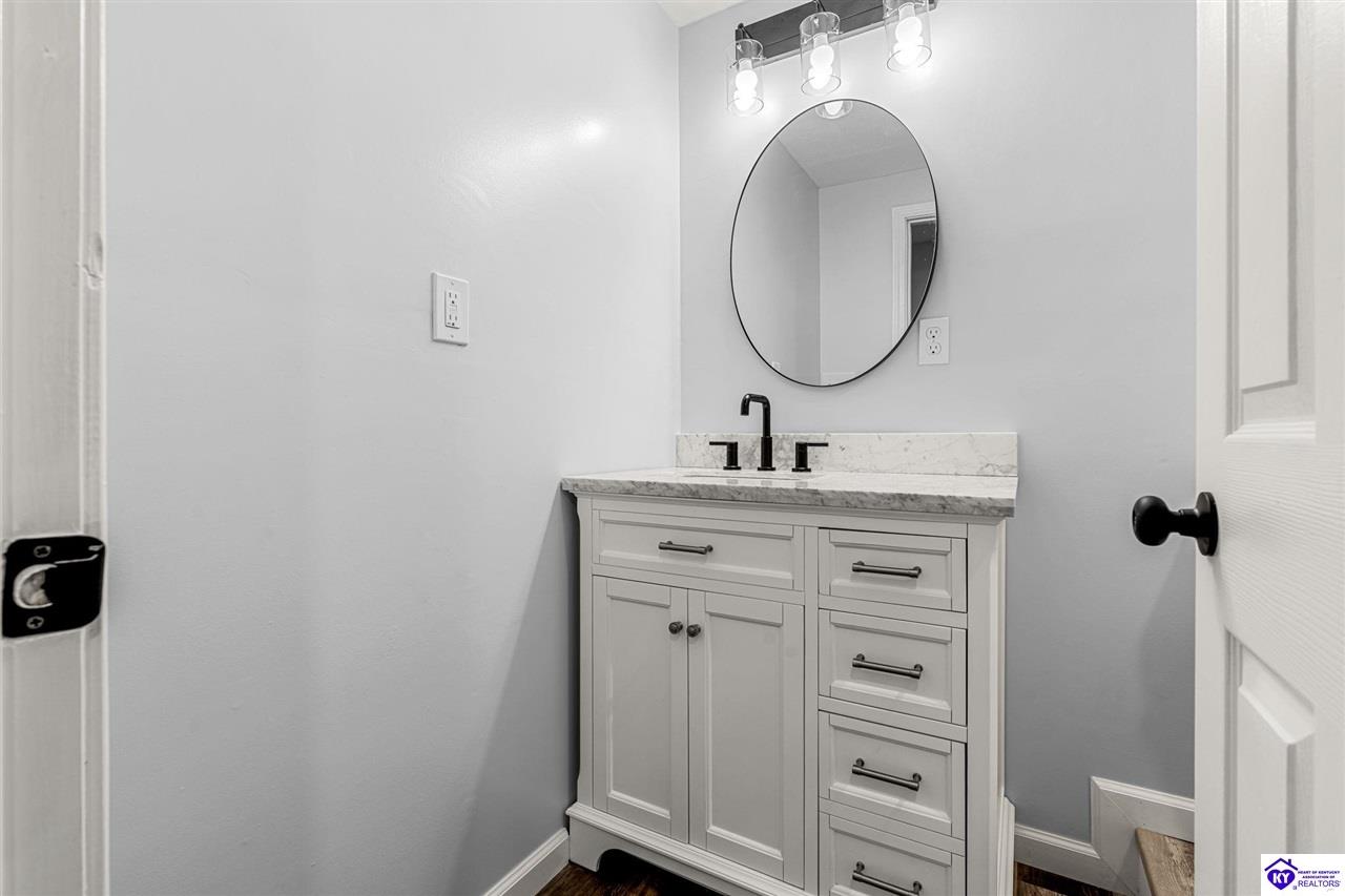 Listing Picture 408 Bertha Way Vine Grove, KY 40175 MLS HK24003218