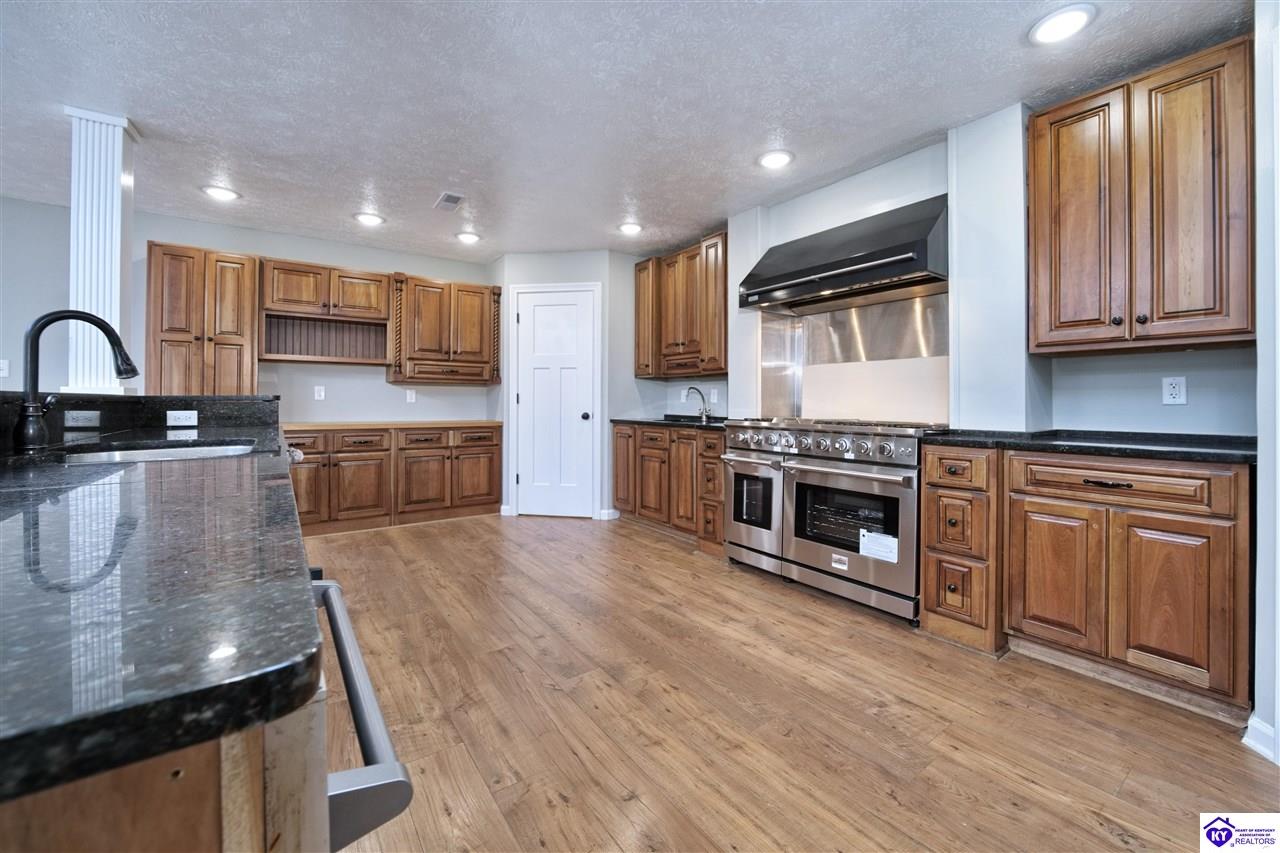 Listing Picture 4598 Parker Grove Road Magnolia, KY 42757 MLS HK24003225