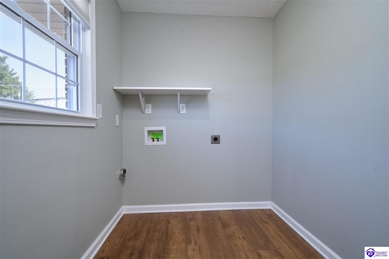 Listing Picture 4598 Parker Grove Road Magnolia, KY 42757 MLS HK24003225