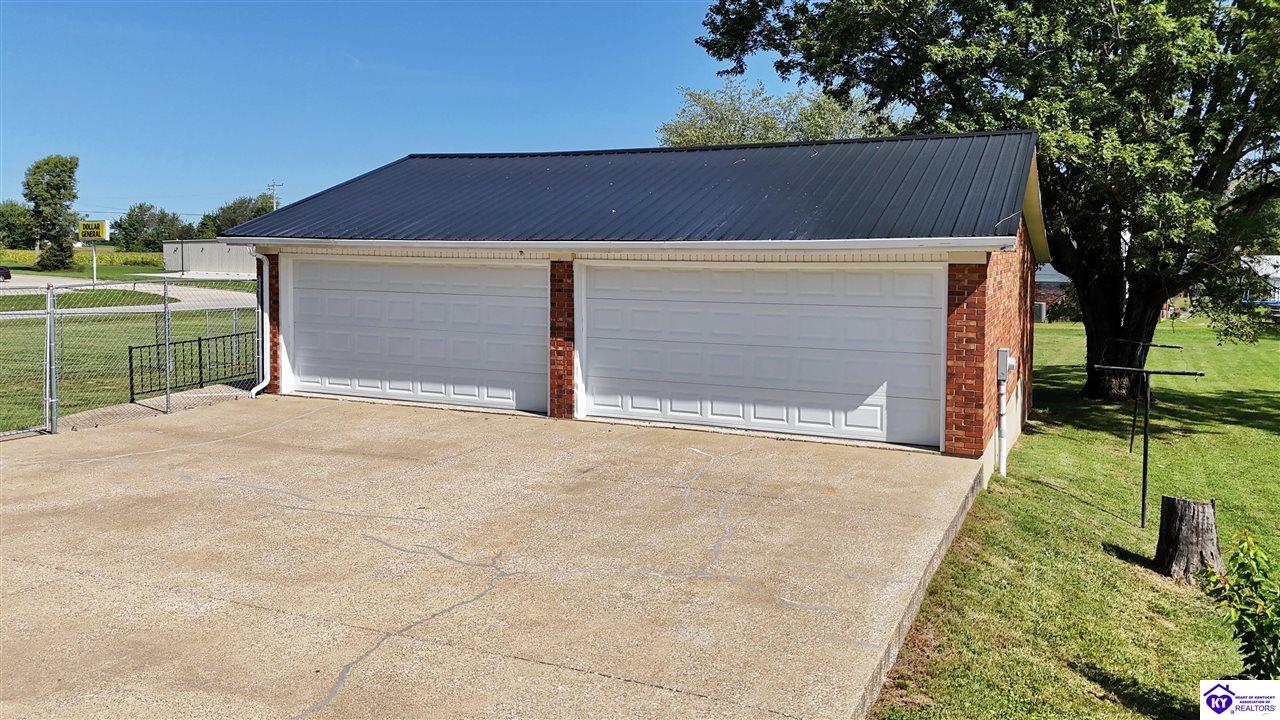 Listing Picture 4598 Parker Grove Road Magnolia, KY 42757 MLS HK24003225