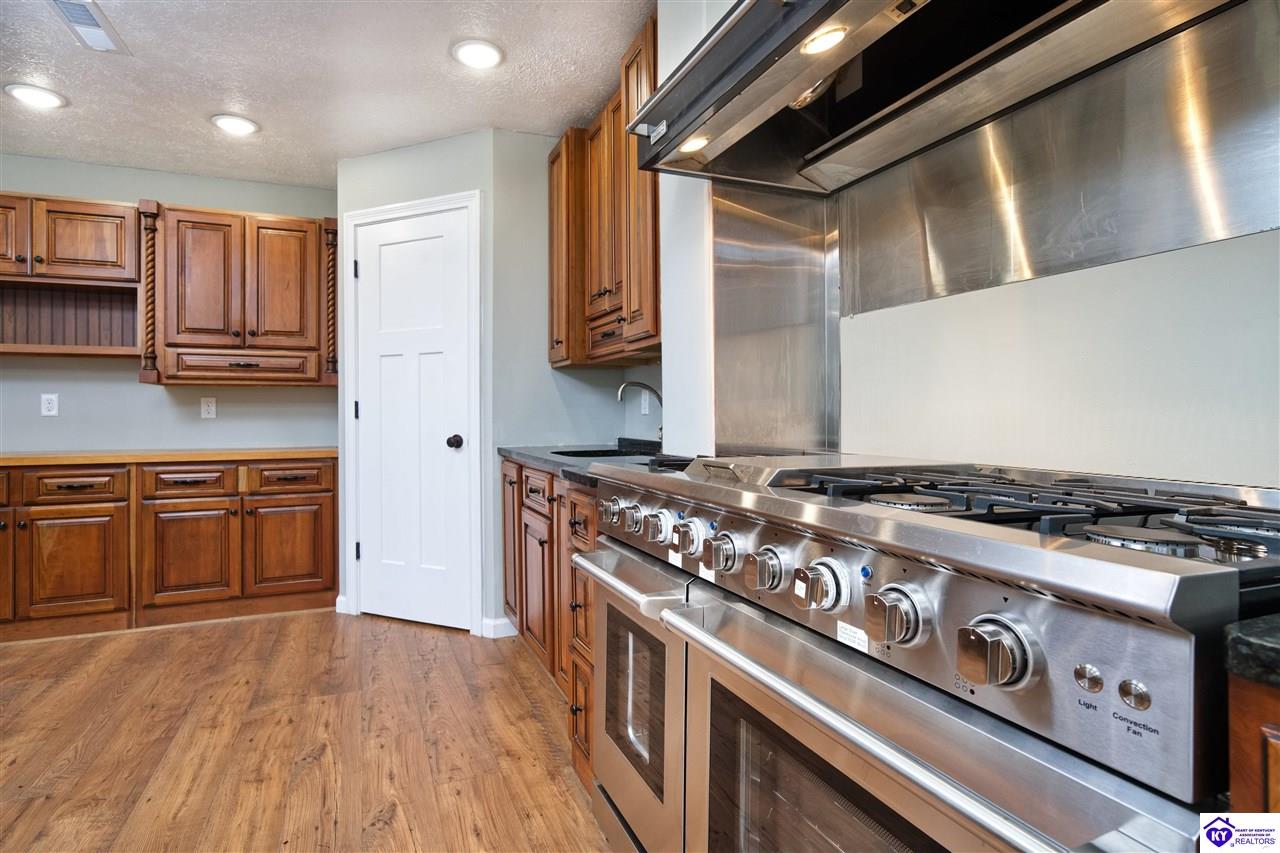 Listing Picture 4598 Parker Grove Road Magnolia, KY 42757 MLS HK24003225