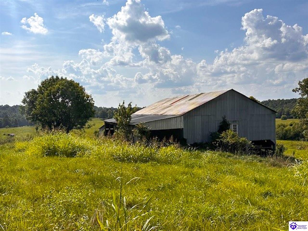 96 Smiley Basham LaneHudson, KY 40145