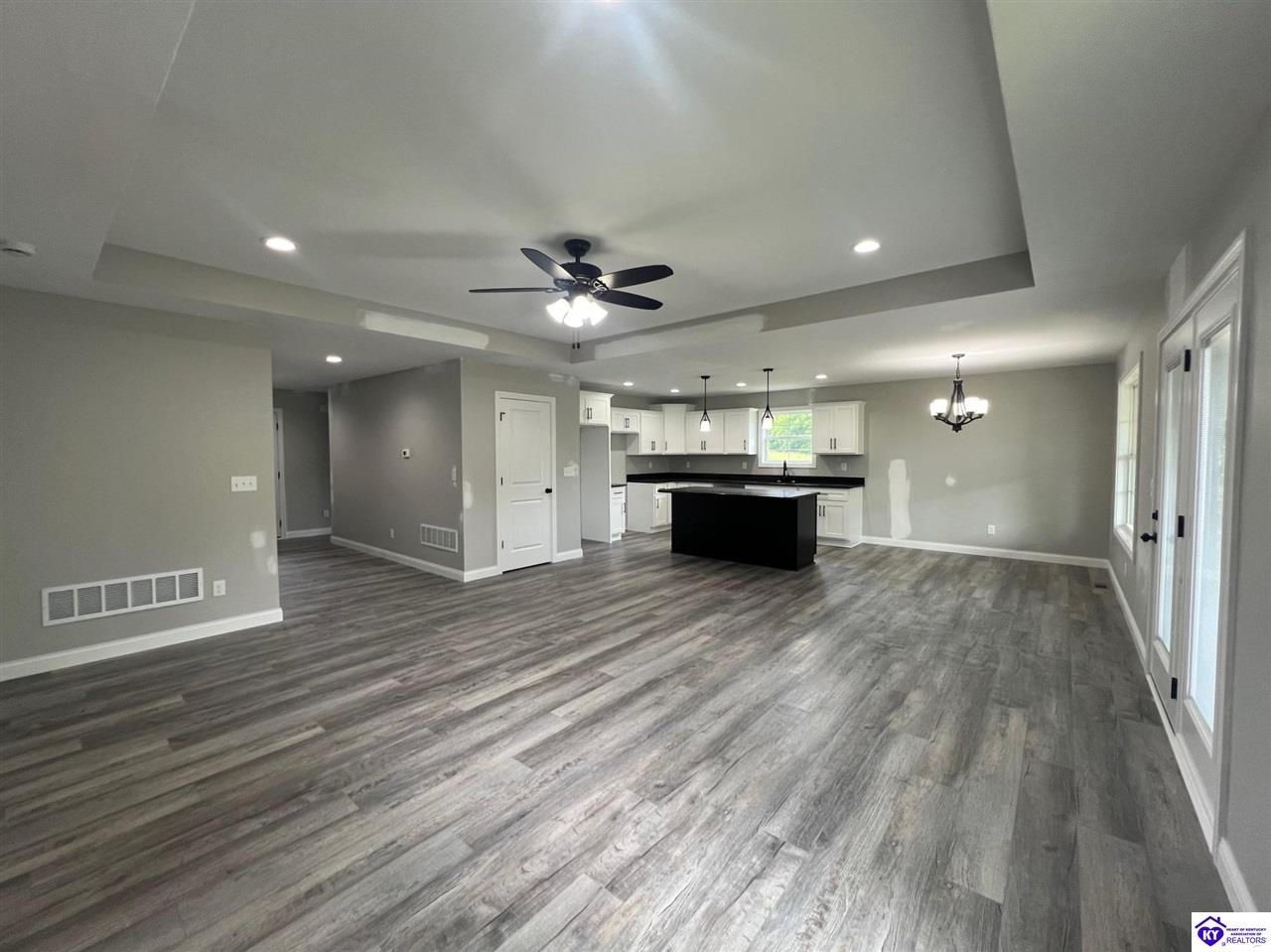 Listing Picture 142 New Orleans Ct Taylorsville, KY 40071 MLS HK24003244