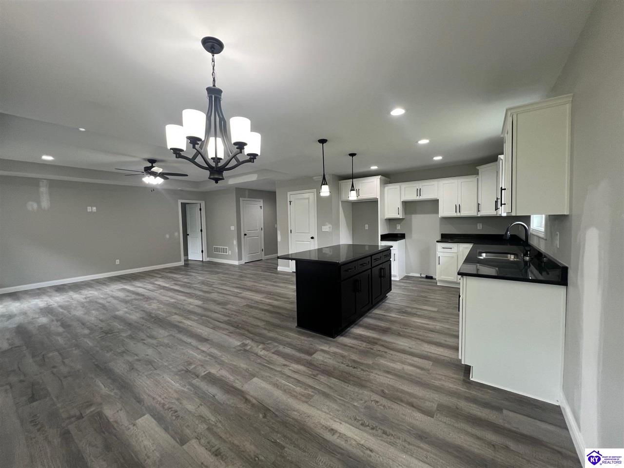 Listing Picture 142 New Orleans Ct Taylorsville, KY 40071 MLS HK24003244