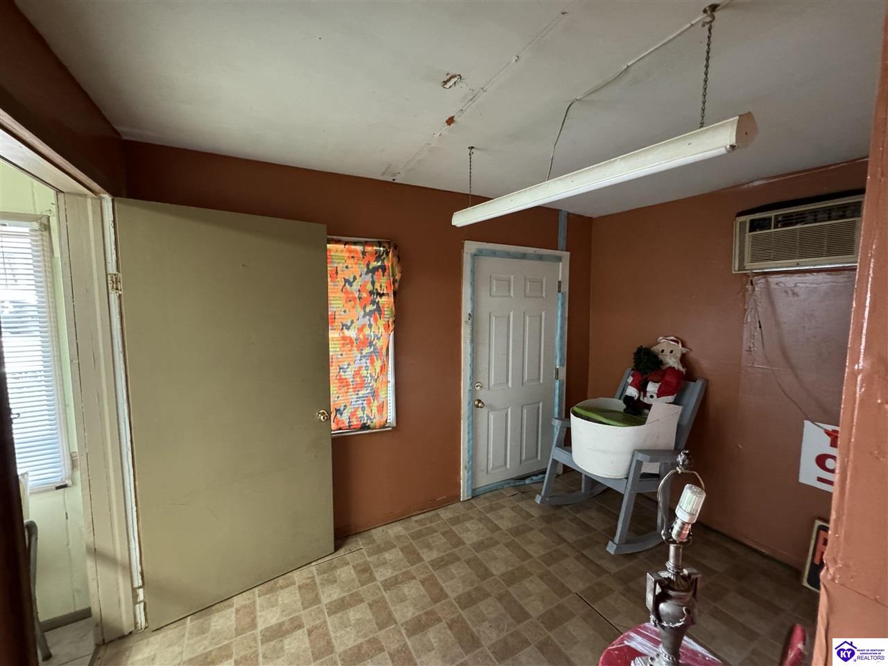 Listing Picture 222 W Main Street Cloverport, KY 40111 MLS HK24003245