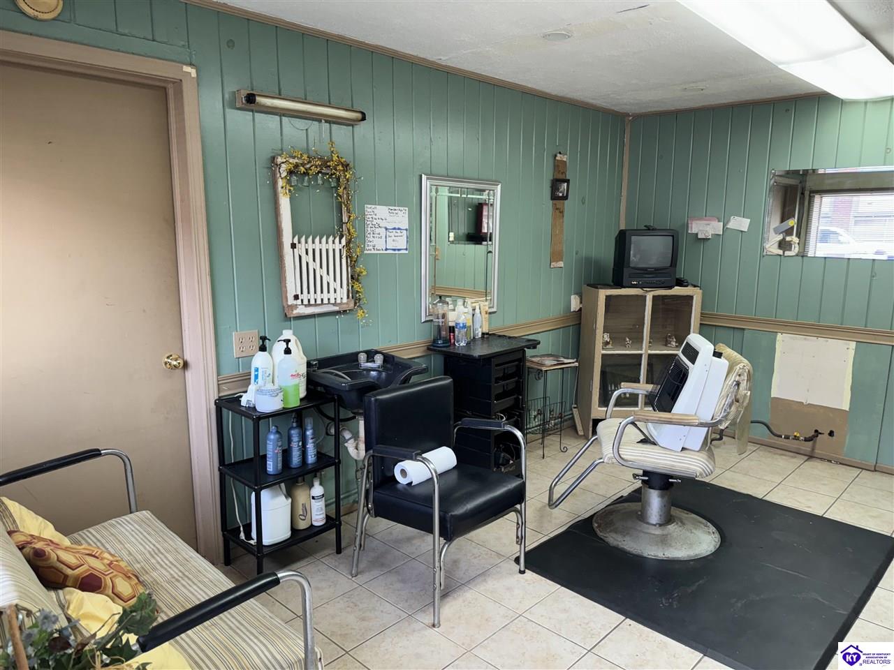 Listing Picture 222 W Main Street Cloverport, KY 40111 MLS HK24003245