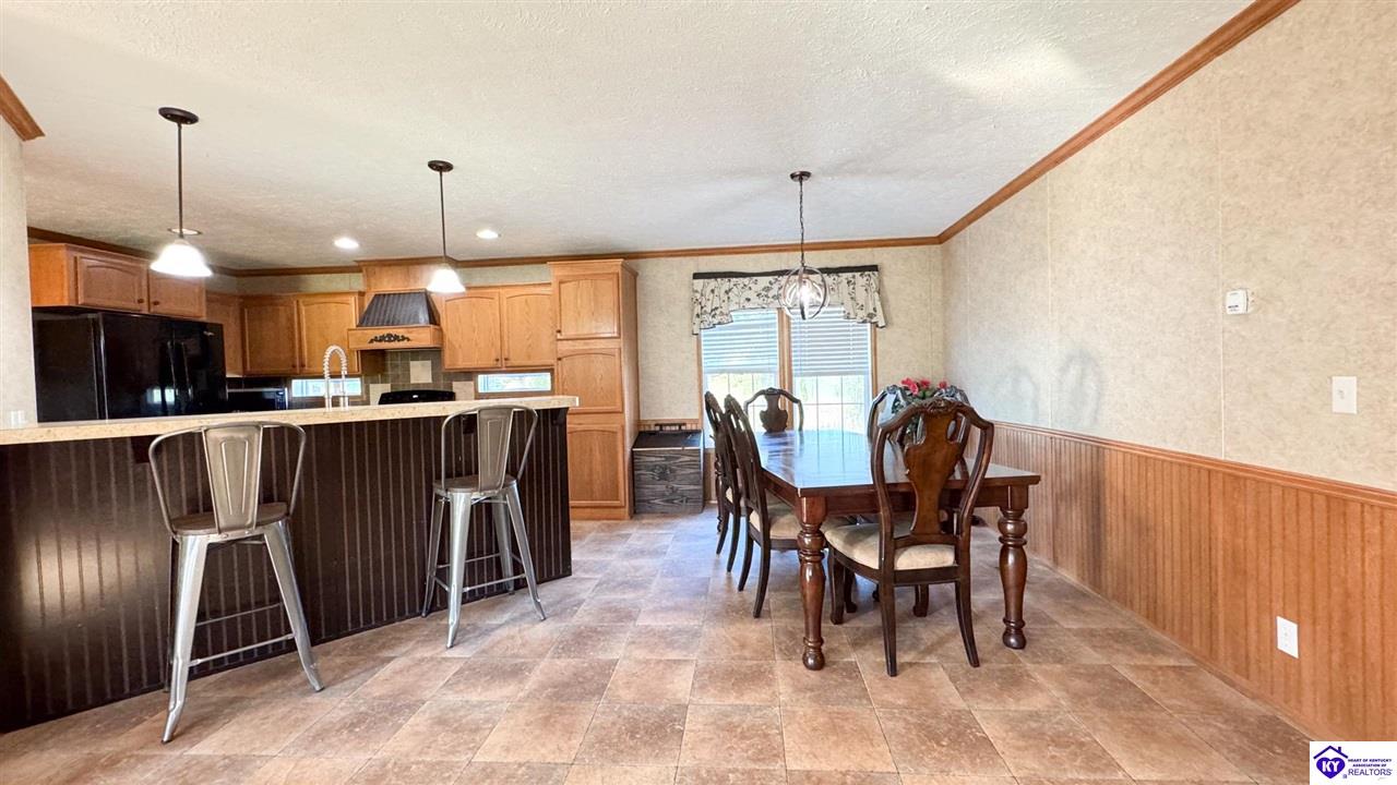 Listing Picture 175 Joe Kerr Road Campbellsville, KY 42718 MLS HK24003277