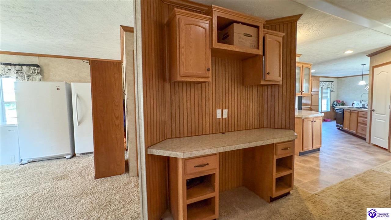 Listing Picture 175 Joe Kerr Road Campbellsville, KY 42718 MLS HK24003277