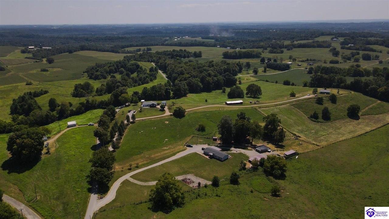 Listing Picture 175 Joe Kerr Road Campbellsville, KY 42718 MLS HK24003277