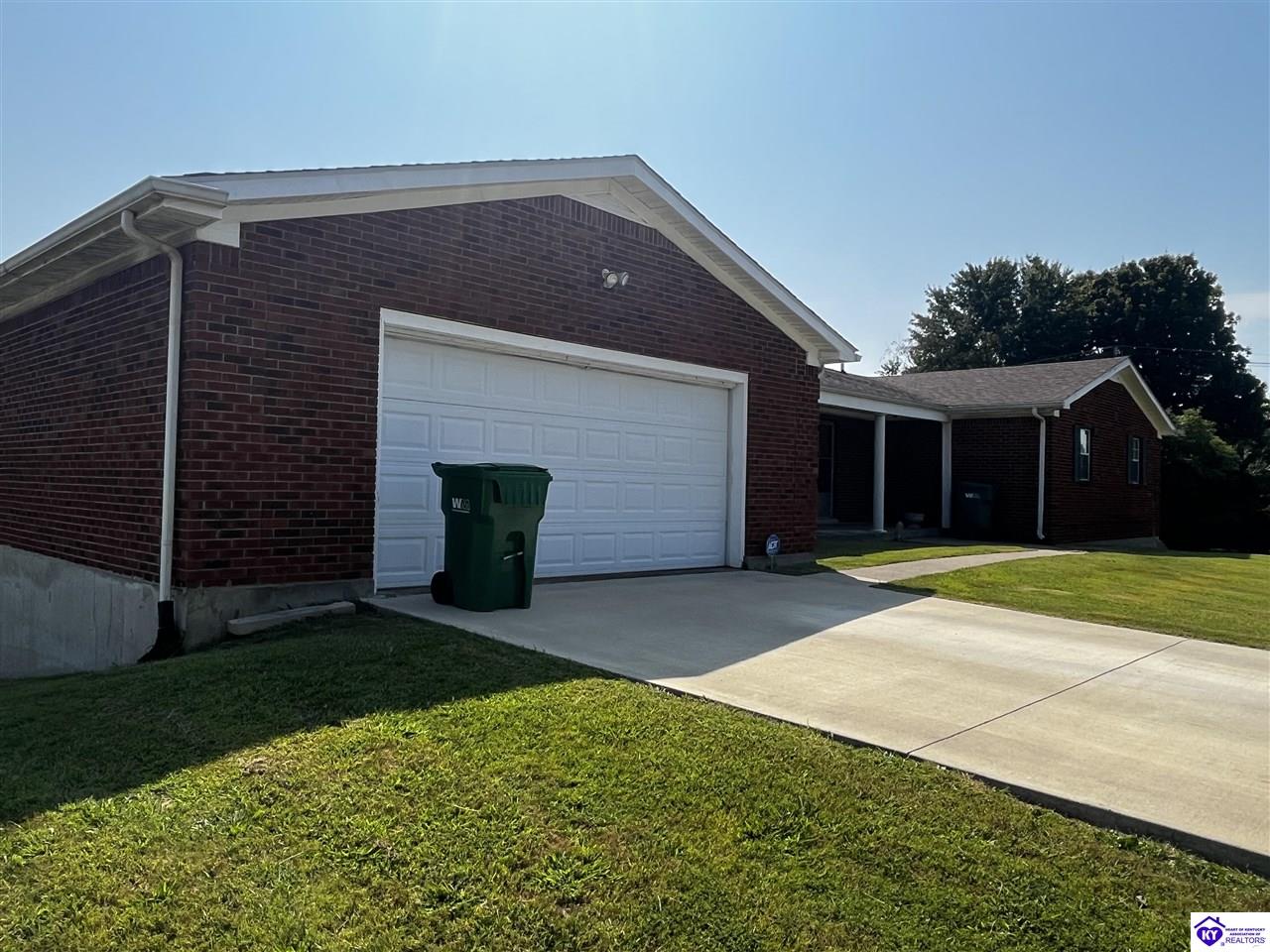 Listing Picture 529 S Lorraine Street Radcliff, KY 40160 MLS HK24003300