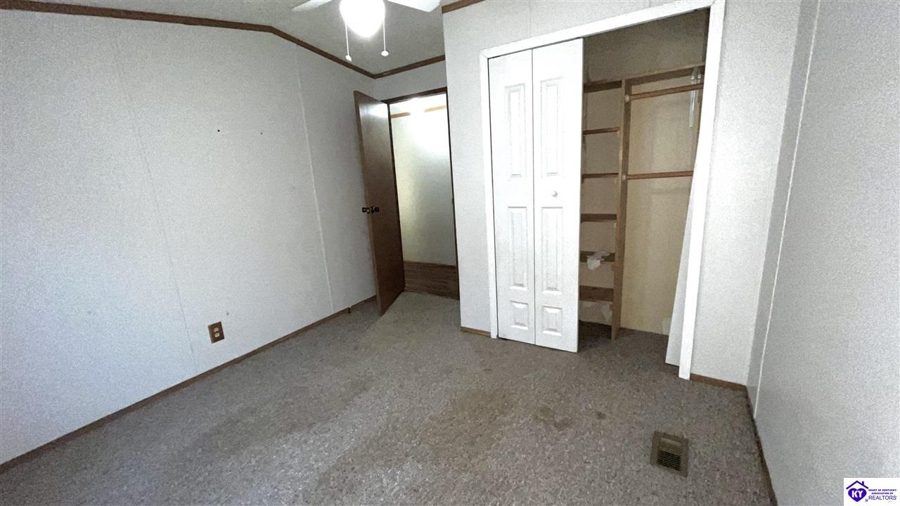 Listing Picture 166 W Butler Lane Harned, KY 40144 MLS HK24003322