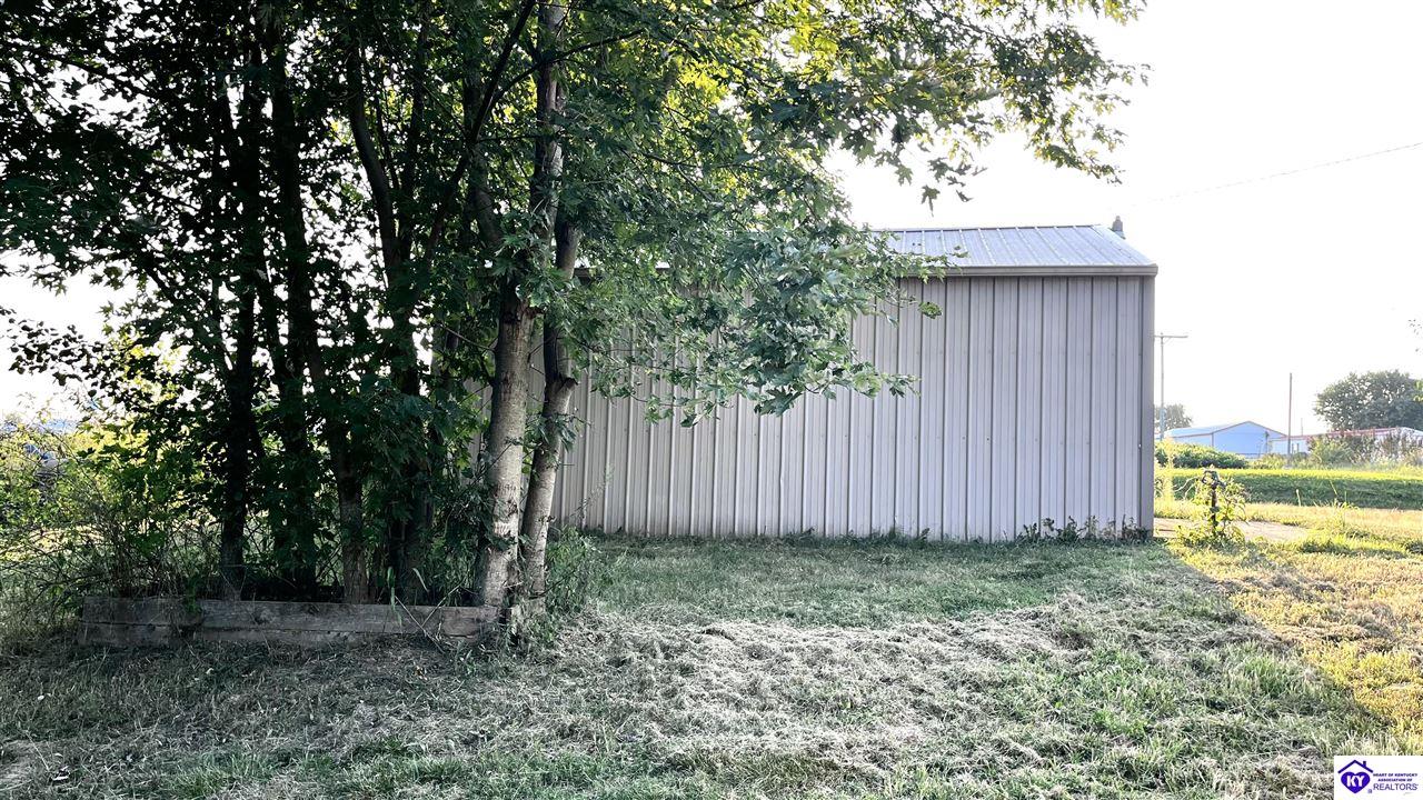 Listing Picture 166 W Butler Lane Harned, KY 40144 MLS HK24003322