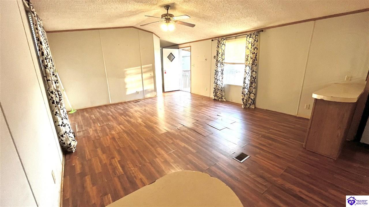 Listing Picture 166 W Butler Lane Harned, KY 40144 MLS HK24003322