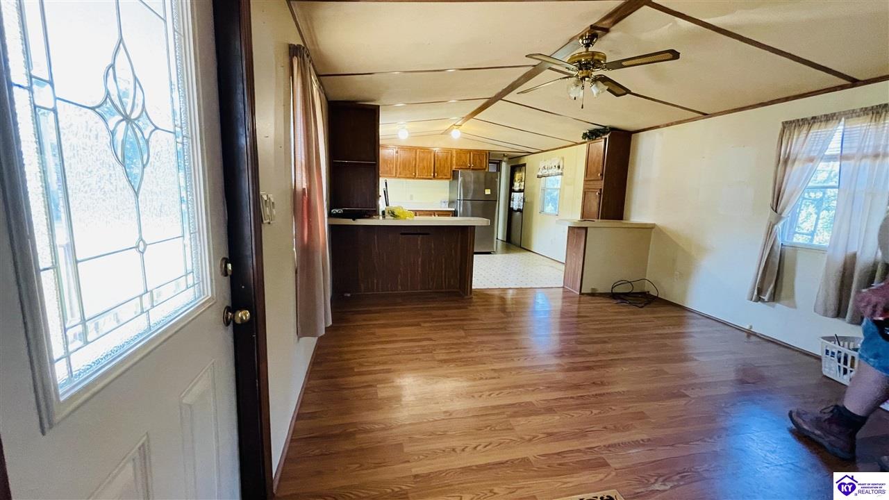 Listing Picture 2779 Blowing Springs Road Greensburg, KY 42743 MLS HK24003324