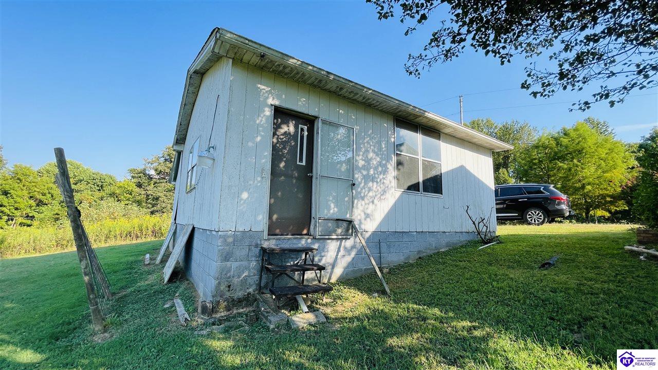 Listing Picture 2779 Blowing Springs Road Greensburg, KY 42743 MLS HK24003324