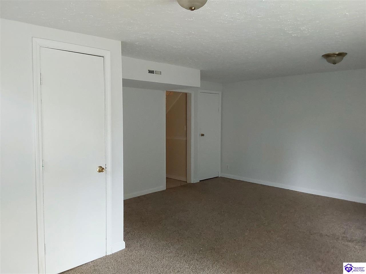 Listing Picture 2738 Pioneer Court Radcliff, KY 40160 MLS HK24003379