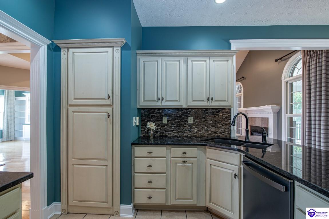 Listing Picture 609 Custer Roberts Hollow Lane Custer, KY 40115 MLS HK24003407